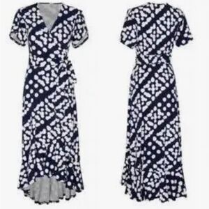 Brand new WO tags Cabi Wrap Dress- limited edition item sold out size large